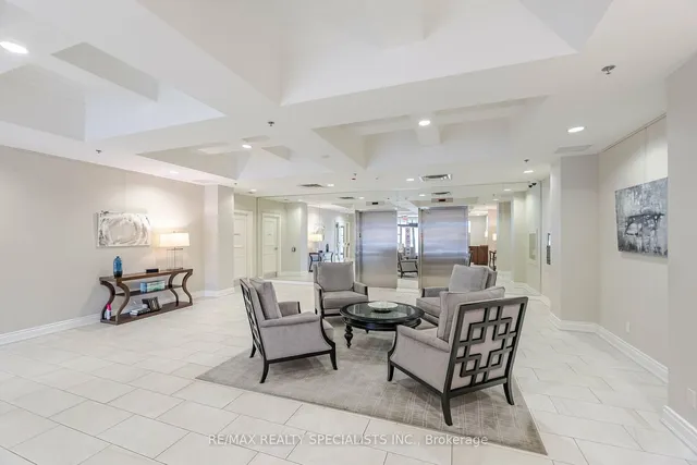 Additional image 3 of 399 Elizabeth St Unit 210