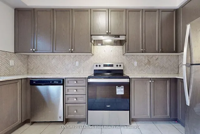 Additional image 9 of 3952 Leonardo St