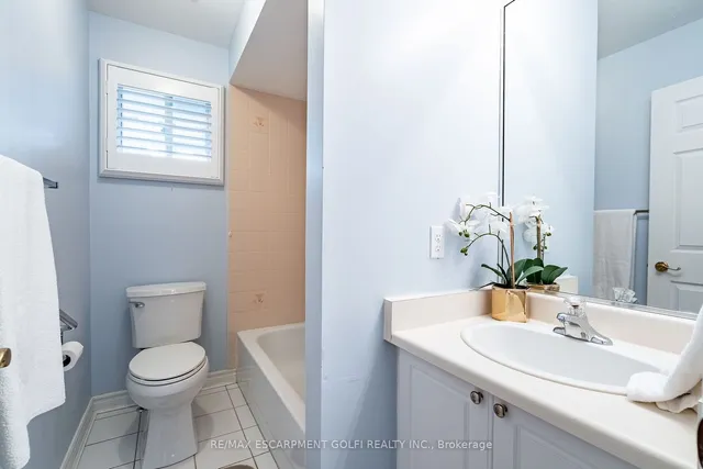 Additional image 24 of 345 SILVERBIRCH Blvd