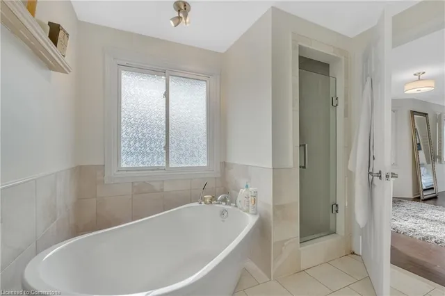 Additional image 24 of 196 Amberly Blvd