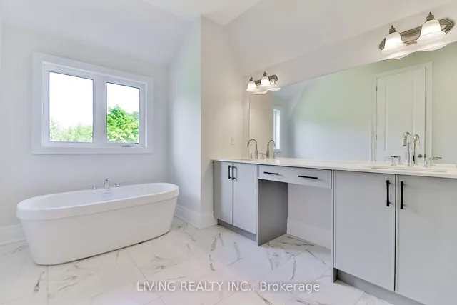 Additional image 20 of 11 Becky Cheung Crt