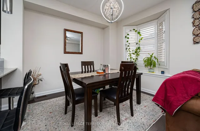 Additional image 9 of 165 Hampshire Way Unit 38