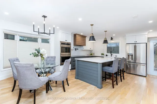 Additional image 3 of 379 Devonshire Terr