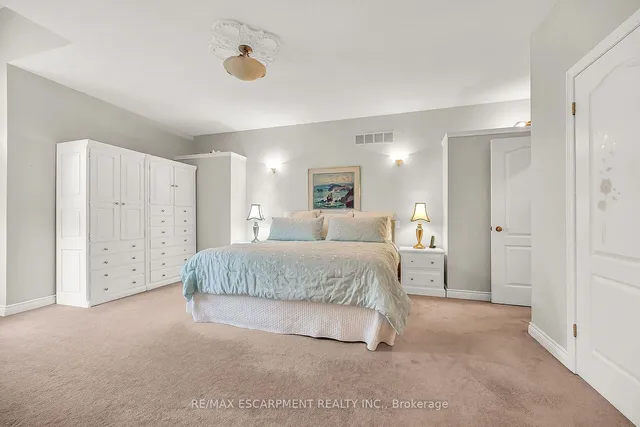 Additional image 19 of 91 SOUTHCREEK Crt