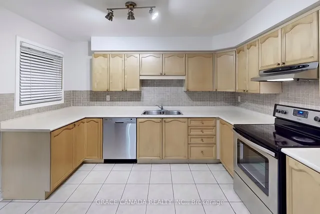 Additional image 13 of 2200 Irving St