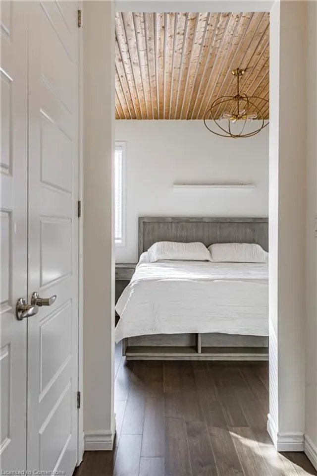 Additional image 21 of 189 Stillwater Cres