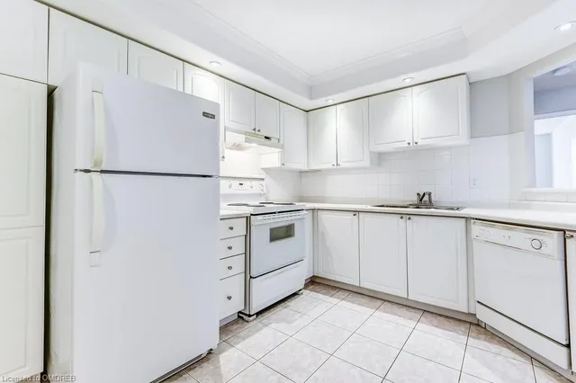 Additional image 13 of 5070 Pinedale Ave Unit 402