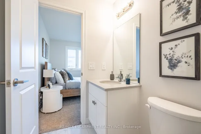 Additional image 32 of 2620 Binbrook Rd Unit 210