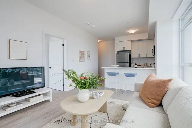 Additional image 9 of 460 Dundas St Unit 702