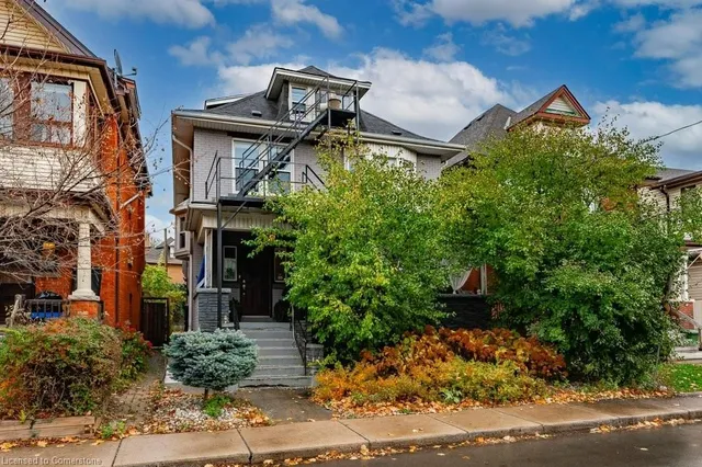 Additional image 2 of 95 Spadina Ave