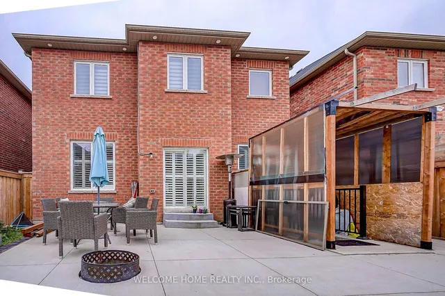 Additional image 34 of 556 Bessborough Dr