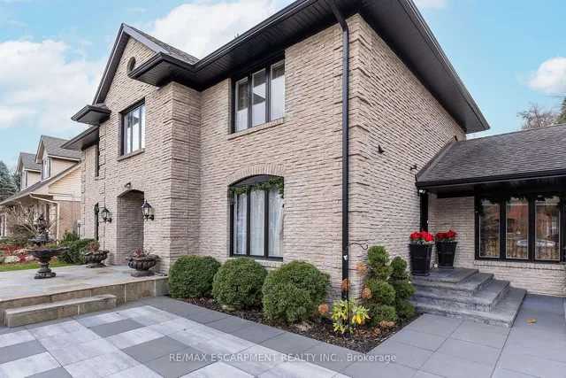 Additional image 36 of 28 STONEGATE Dr