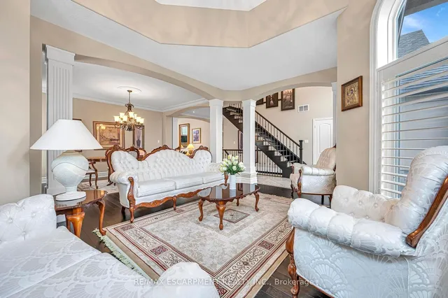 Additional image 12 of 15 Silver Maple Dr