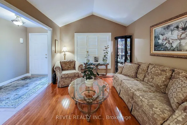 Additional image 6 of 2 Hampshire Pl