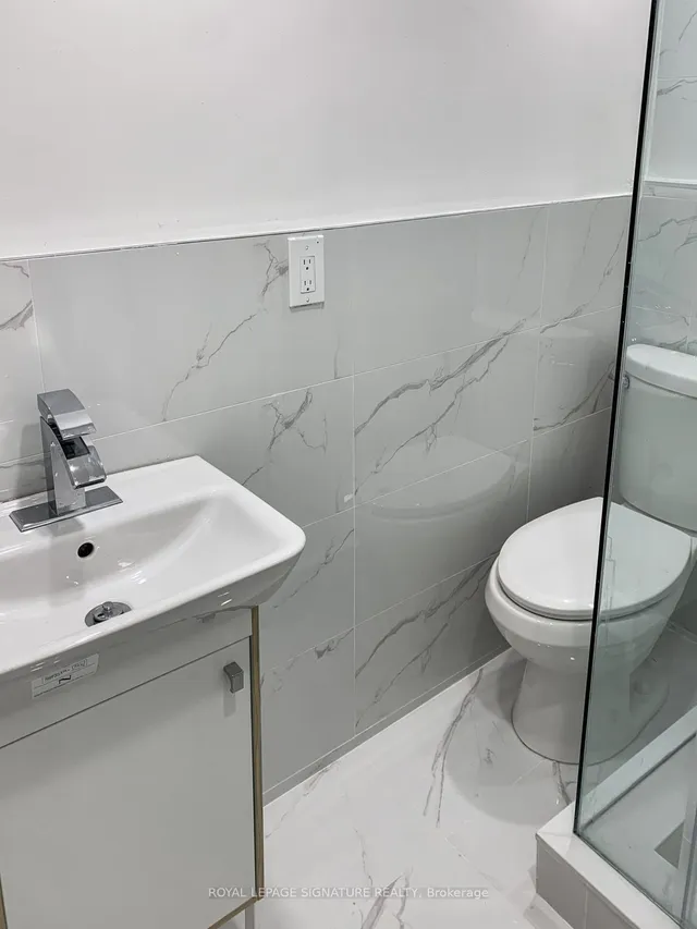 Additional image 34 of 96 Carnival Crt