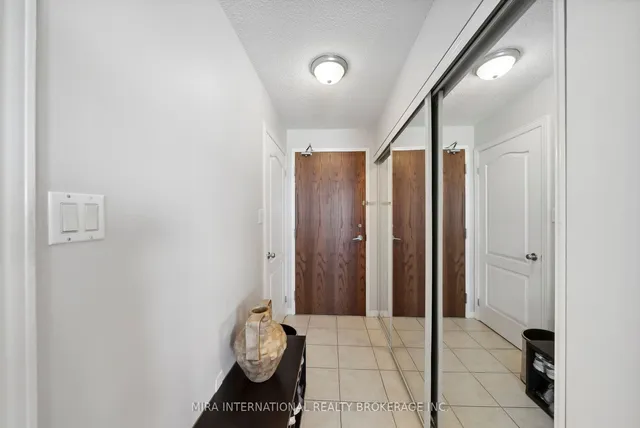 Additional image 5 of 2772 keele St Unit 713