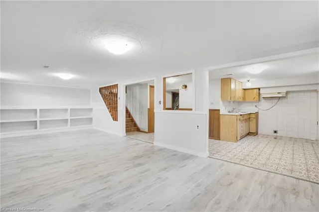 Additional image 20 of 77 Greenford Dr