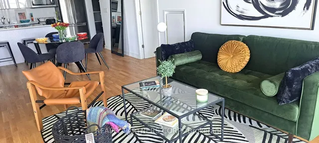 Additional image 10 of 8 Dovercourt Rd Unit 910