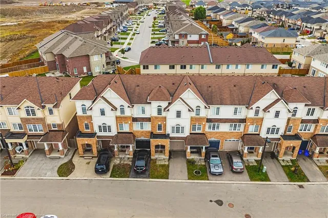 Additional image 34 of 81 Mayland Trail