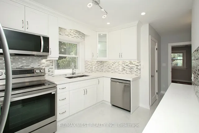 Additional image 23 of 420 Annette St