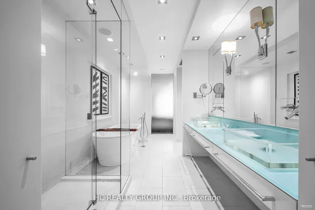 Additional image 28 of 238 Davenport Rd Unit 302