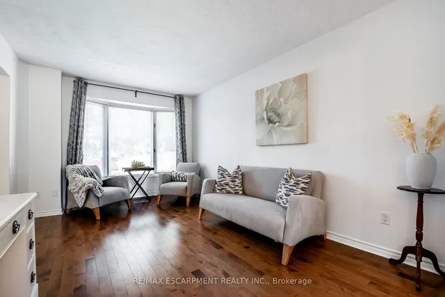 Additional image 9 of 1098 Stephenson Dr