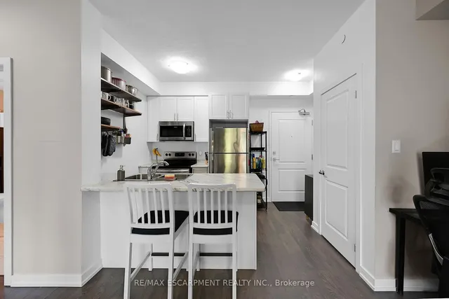 Additional image 10 of 125 Shoreview Pl Unit 114