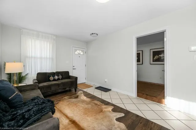 Additional image 8 of 536 John St