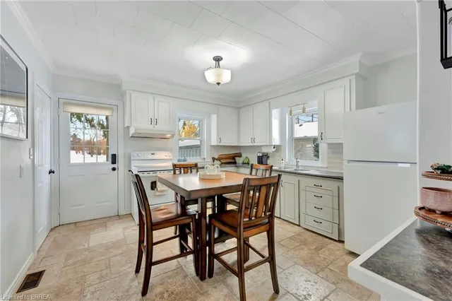 Additional image 10 of 25 Barnabas St
