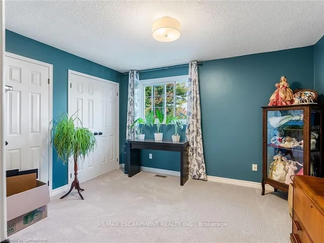 Additional image 31 of 2079 Hunters Wood Dr