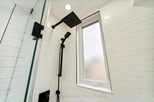 Additional image 32 of 3 Lockwood Rd