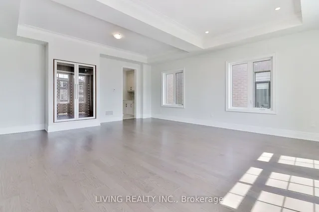 Additional image 6 of 11 Becky Cheung Crt