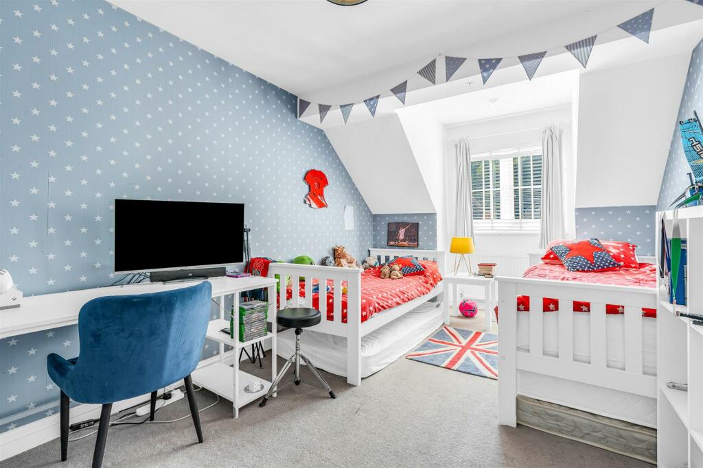 Additional image 3 of The Drive, Welwyn