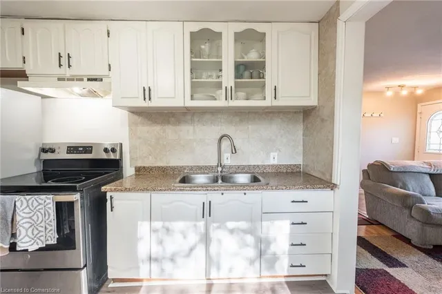 Additional image 10 of 11 Holly Ave