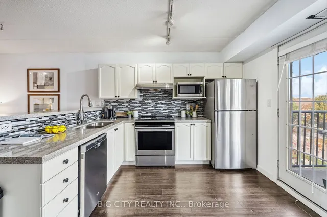 Additional image 5 of 1421 Walker's Line Unit 305