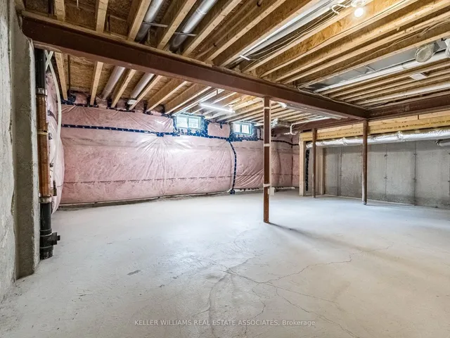 Additional image 37 of 18 Heming Tr