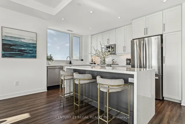 Additional image 6 of 2007 James St Unit 1106