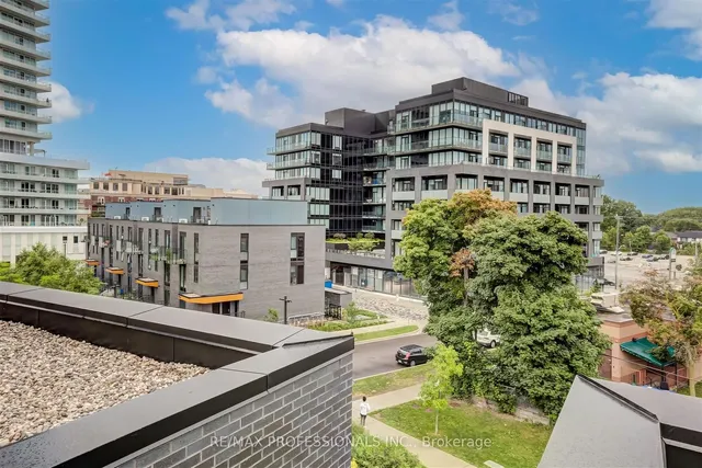 Additional image 36 of 10 Brin Dr Unit TH3