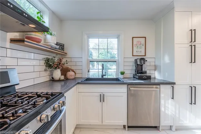 Additional image 12 of 338 Parkside Dr