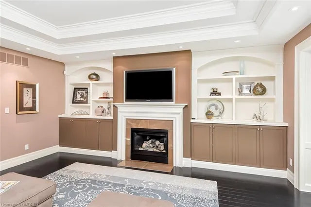 Additional image 19 of 3020 First St