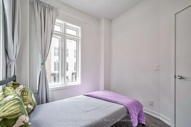 Additional image 19 of 27 SPRUCE PINES Cres