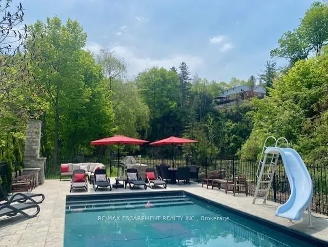 Additional image 30 of 4028 Millar Cres