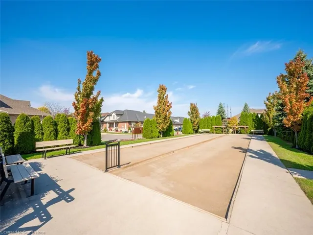 Additional image 43 of 32 Abbotsford Trail