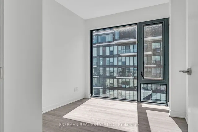 Additional image 21 of 47 Mutual St Unit 2702