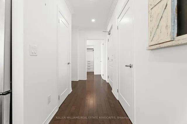 Additional image 5 of 81 Robinson St Unit PH1106