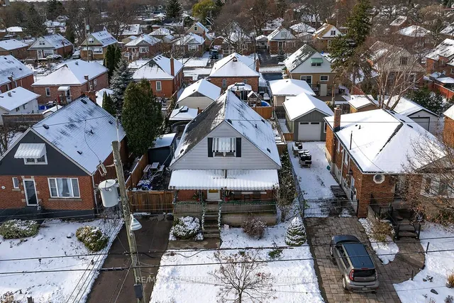 Additional image 40 of 124 EAST 43RD St