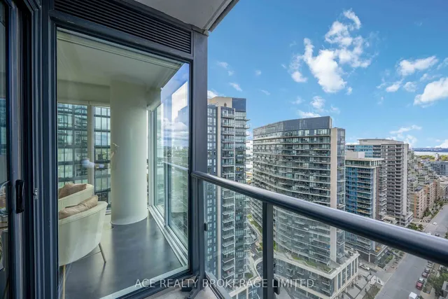 Additional image 31 of 19 Western Battery Rd Unit 2607