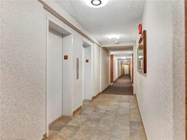 Additional image 16 of 1966 Main St Unit 1106