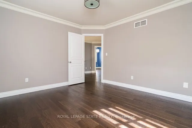 Additional image 28 of 35 Holkham Ave