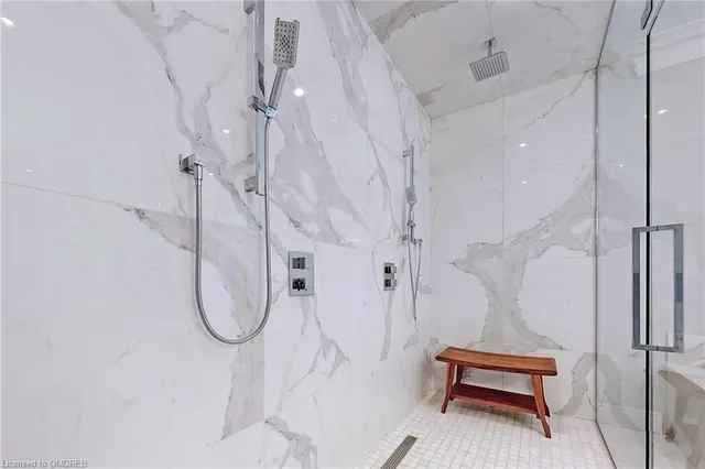 Additional image 18 of 367 BELVENIA Rd